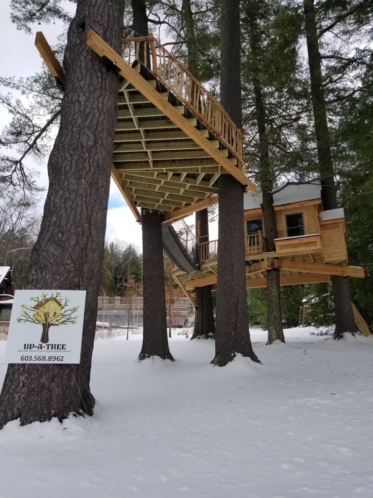 Exterior of a build in New London, NH